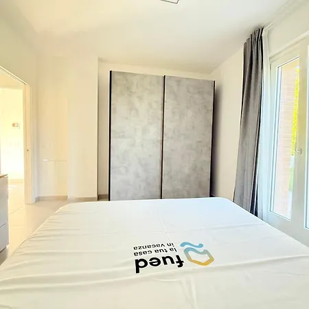 Se252 - Montemarciano, Bilocale Rinnovato Con Giardino *
